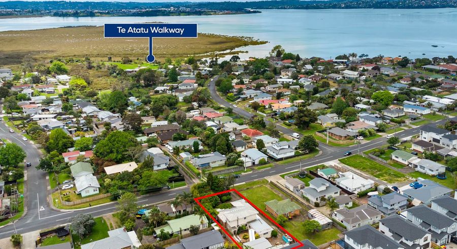  at 99 Wharf Road, Te Atatu Peninsula, Auckland