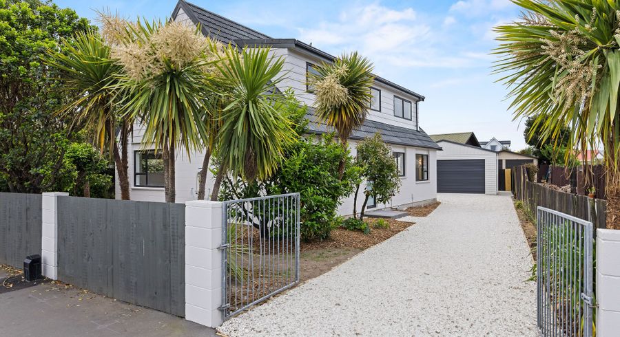  at 42 Queenspark Drive, Parklands, Christchurch City, Canterbury