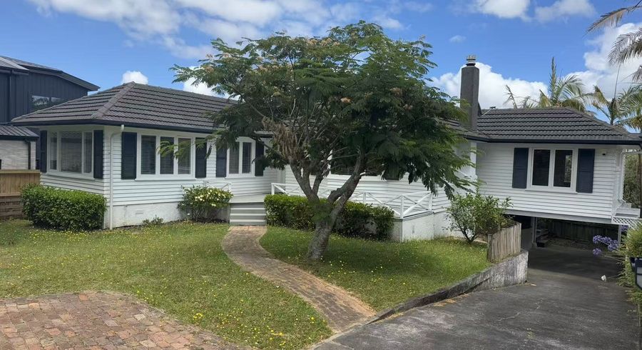  at 15 Sandspit Road, Cockle Bay, Auckland