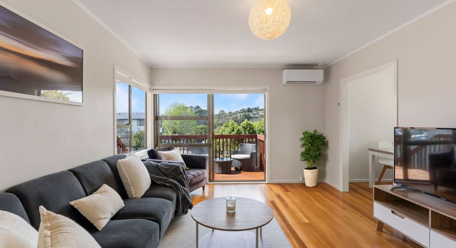  at 11 O'Donn Avenue, Beach Haven, Auckland