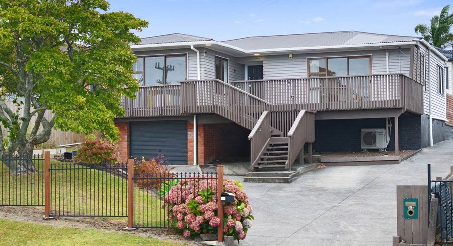  at 99 Awaroa Road, Sunnyvale, Waitakere City, Auckland