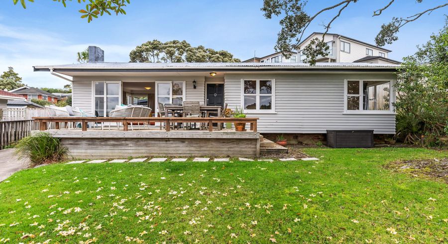  at 26 Mason Street, New Lynn, Auckland