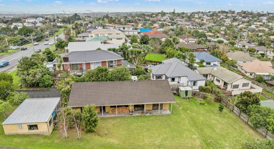  at 98 Sunset Road, Unsworth Heights, Auckland