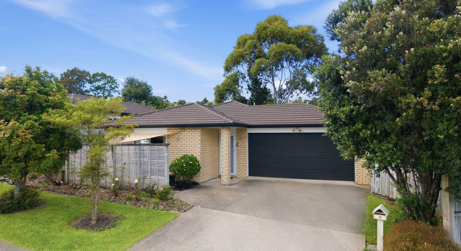  at 18 Nirmal Place, Sunnyvale, Waitakere City, Auckland