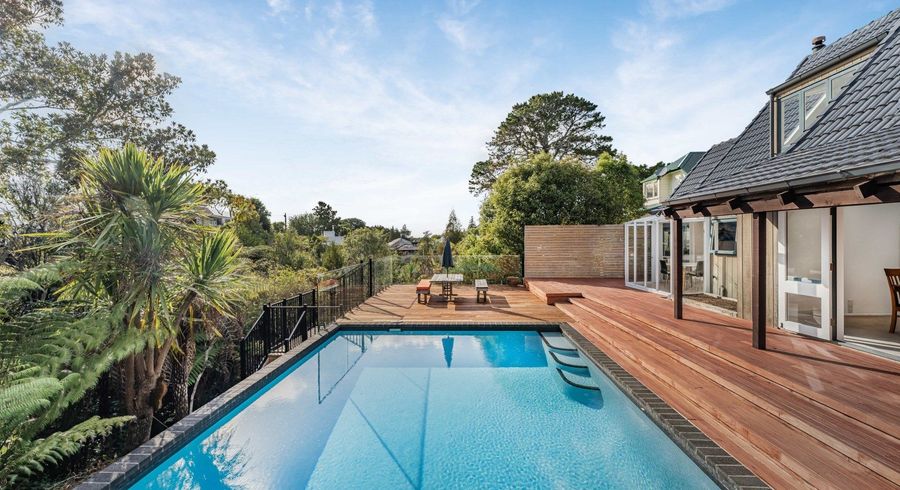  at 94 Kowhai Road, Campbells Bay, Auckland