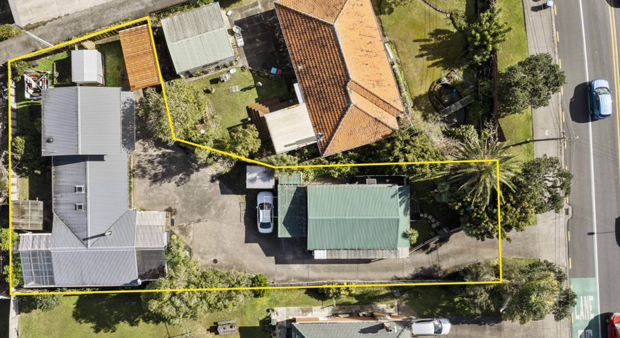  at 2174A Great North Road, Avondale, Auckland