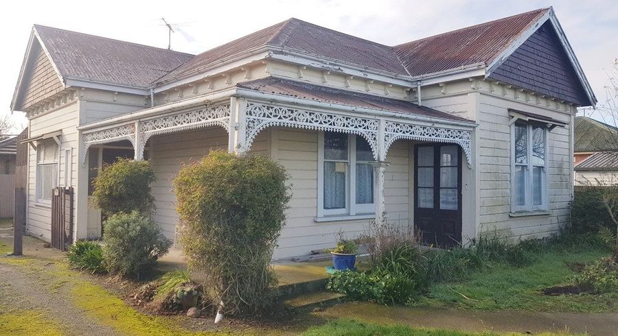  at 35 Wellington Street, Hampstead, Ashburton