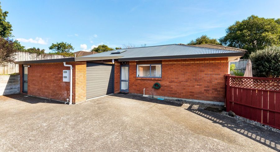  at 4/7 Mona Avenue, Mangere Bridge, Auckland