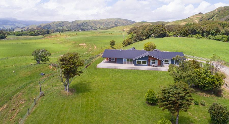  at 32 Hautere Cross Road, Te Horo, Kapiti Coast, Wellington