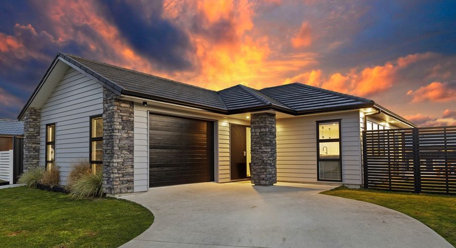  at 53 Buddle Road, Wallaceville, Upper Hutt