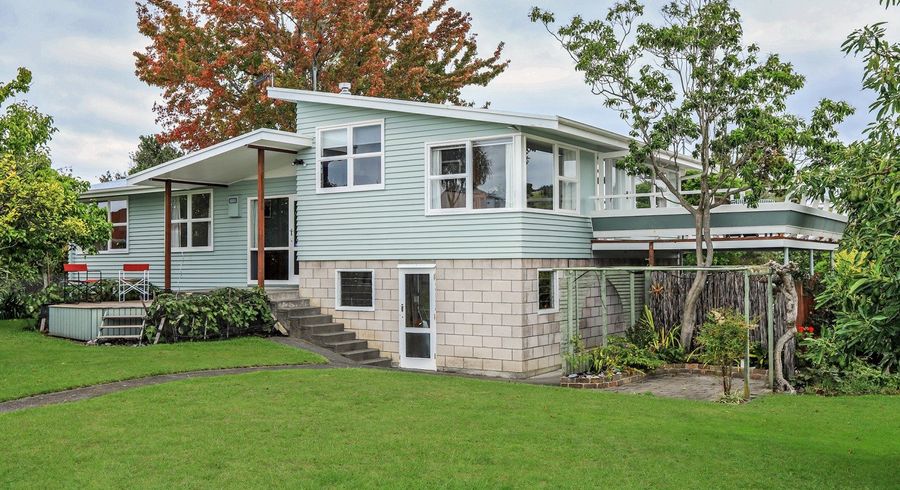  at 17 Neeve Road, Taradale, Napier
