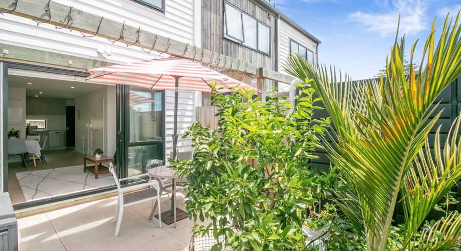  at 7/5 Brandon Road, Glen Eden, Auckland