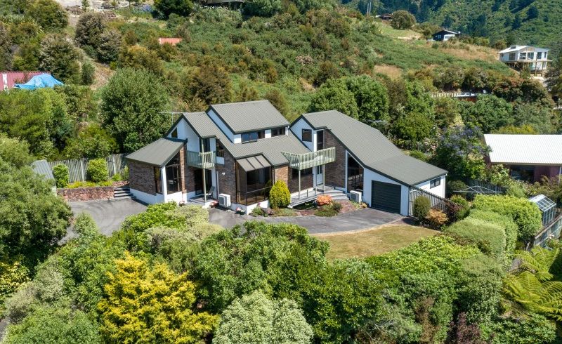  at 18 Moana View Road, Waikawa, Picton