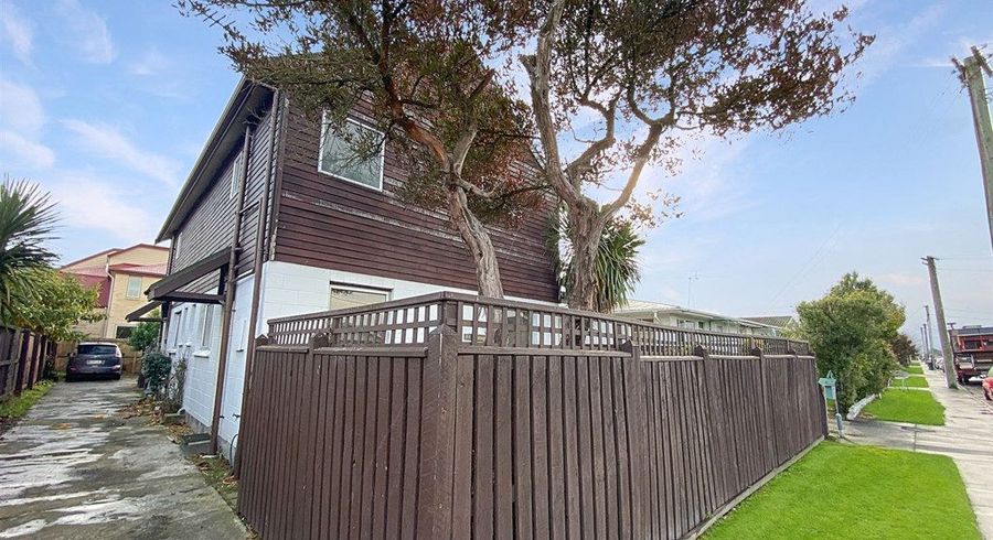  at 1/491 Barbadoes Street, Edgeware, Christchurch City, Canterbury