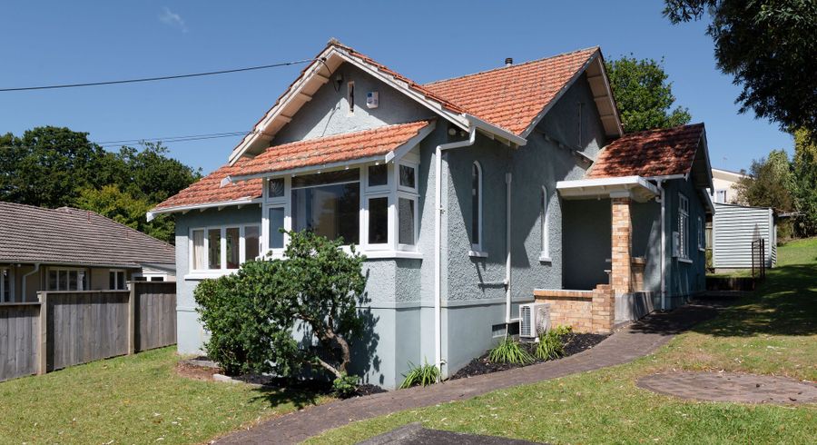  at 3 Seddon Road, Frankton, Hamilton