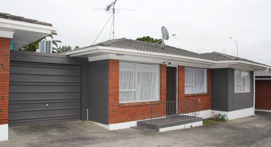 at 2/1156 New North Road., Mount Albert, Auckland City, Auckland