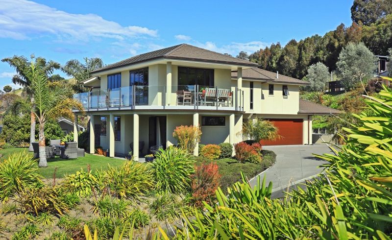  at 102 Kent Terrace, Taradale, Napier
