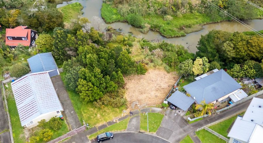  at 35 & 37 Alanbrooke Crescent, Avondale, Auckland City, Auckland