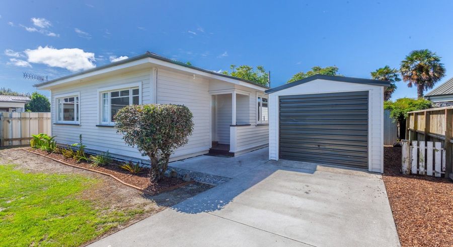  at 106 Meeanee Road, Taradale, Napier