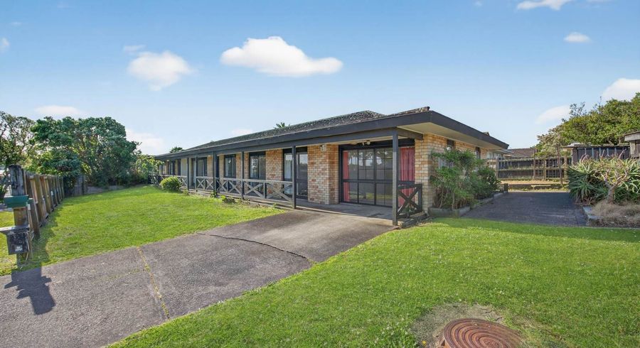  at 1 Skilling Place, Farm Cove, Manukau City, Auckland