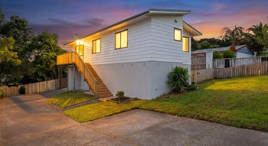  at 30 Aldern Road, Massey, Waitakere City, Auckland