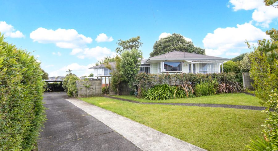  at 24 Tania Place, Blockhouse Bay, Auckland City, Auckland