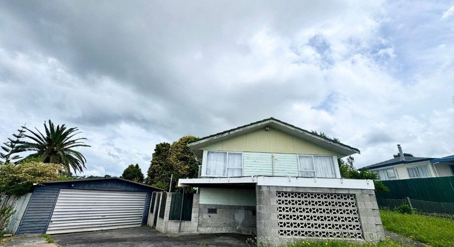  at 52 Roick Parade, Glen Eden, Waitakere City, Auckland