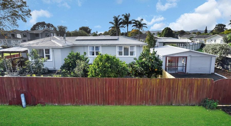  at 1 Marybeth Place, Rosehill, Papakura, Auckland