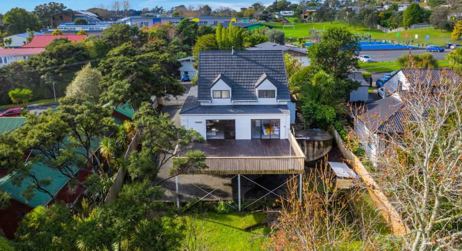  at 1 Sunnyview Road, Greenhithe, Auckland