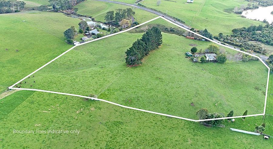  at 915 Glenbrook Road, Pukekohe