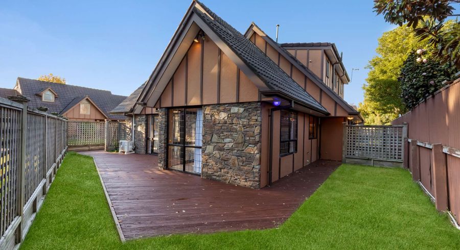  at 6 Huntington Lane, West End, Palmerston North, Manawatu / Whanganui