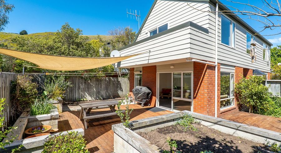  at 33 Van Asch Street, Sumner, Christchurch City, Canterbury