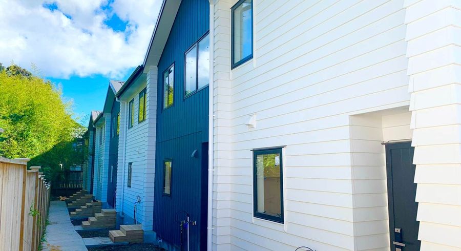  at 6/28 Netherlands Avenue, Kelston, Waitakere City, Auckland