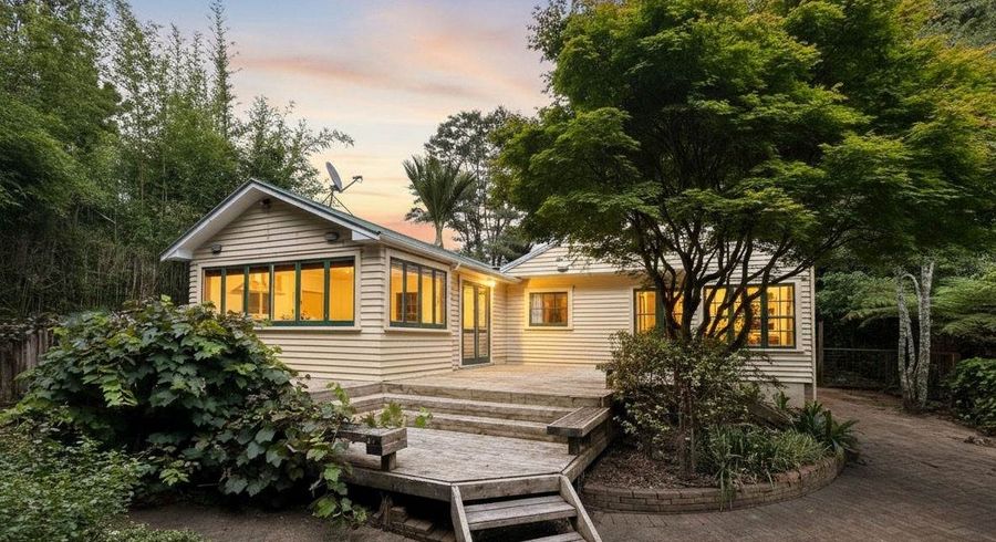  at 182 Woodlands Park Road, Titirangi, Auckland