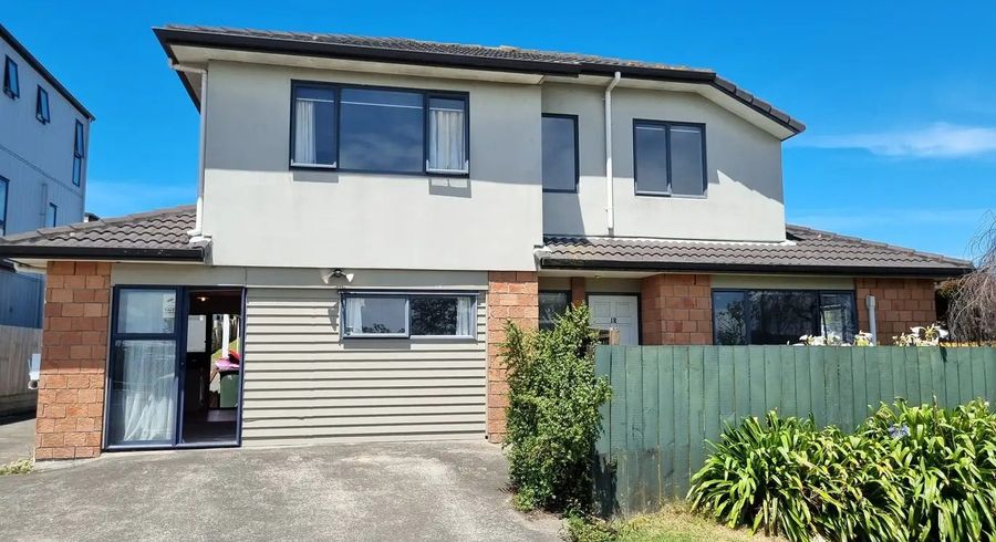  at 18 William Roberts Road, Pakuranga, Auckland