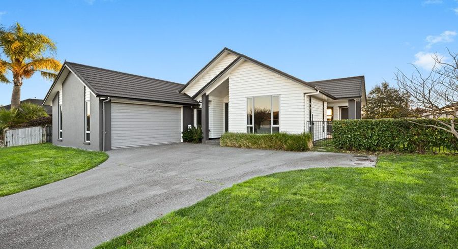  at 13 Bentley Rise, Flagstaff, Hamilton