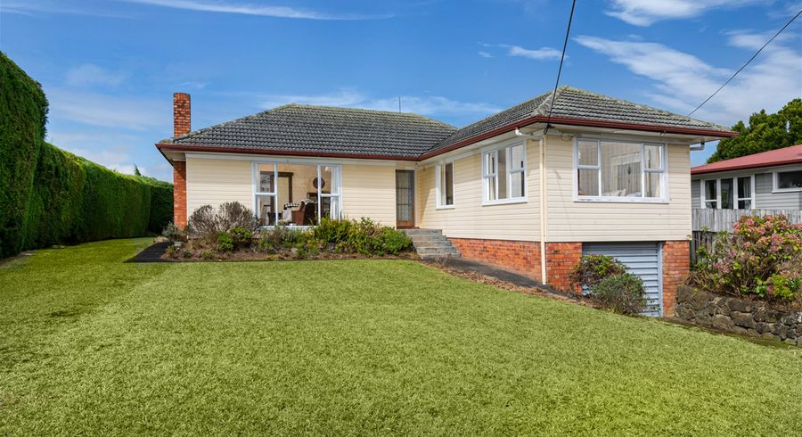  at 50 Farquhar Road, Glendene, Auckland