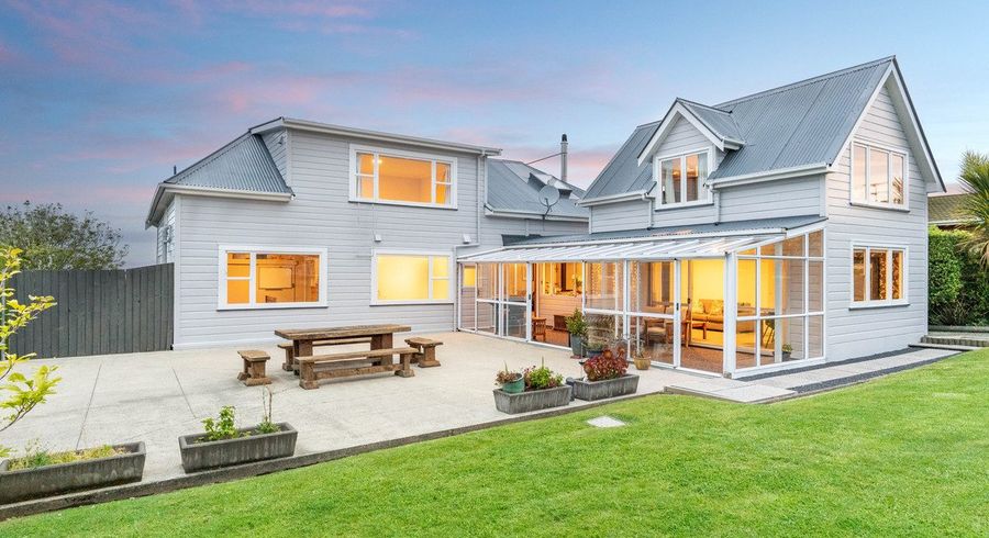  at 4 Mount Street, Wakari, Dunedin, Otago