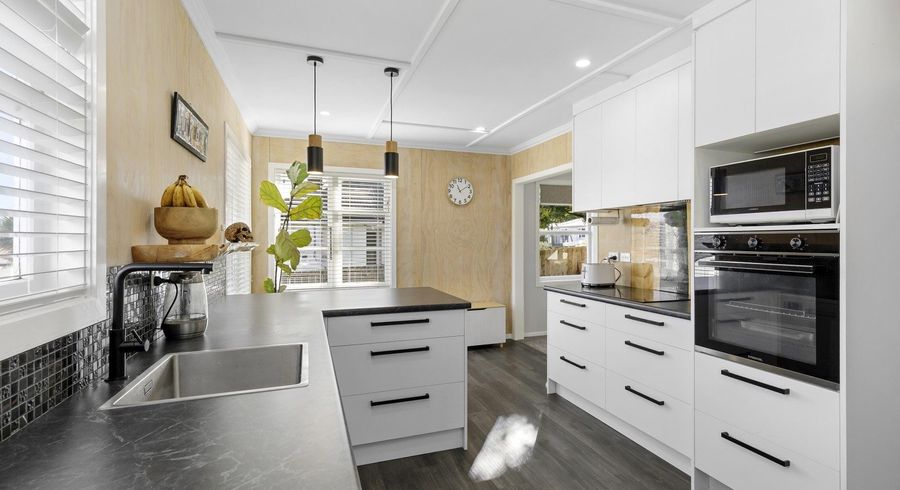  at 38 Petrie Street, Wainuiomata, Lower Hutt, Wellington