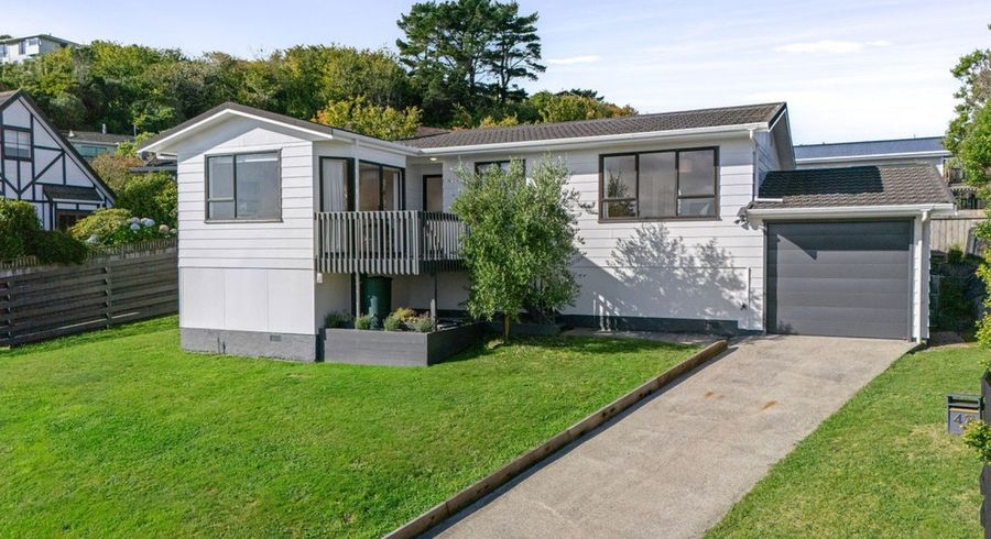  at 42 Dominica Crescent, Grenada Village, Wellington, Wellington