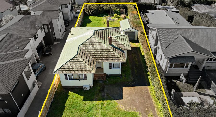  at 105 Point Chevalier Road, Point Chevalier, Auckland City, Auckland