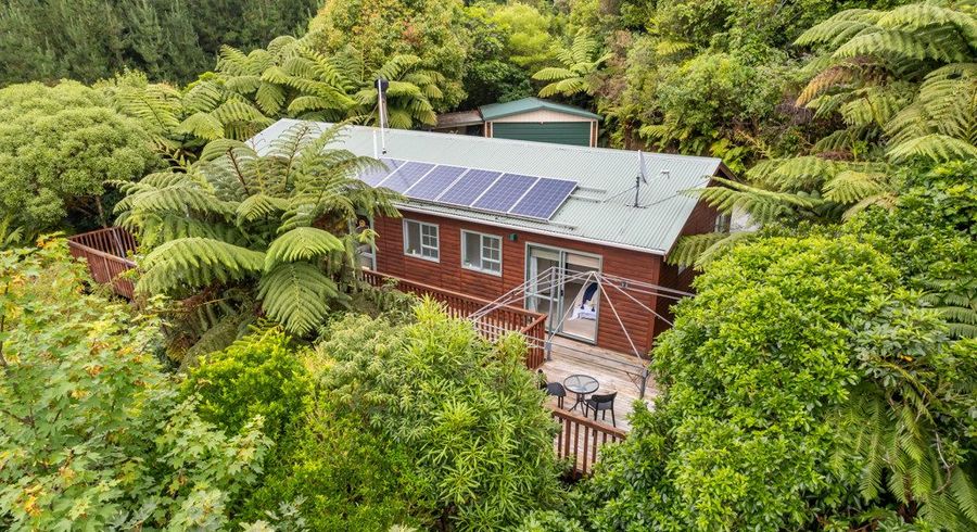  at 39 Avro Road, Blue Mountains, Upper Hutt