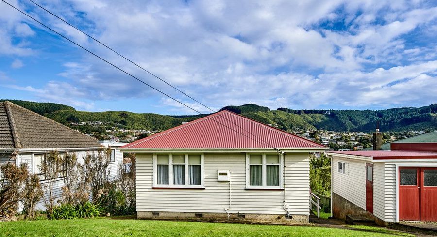  at 22 Taylor Terrace, Tawa, Wellington