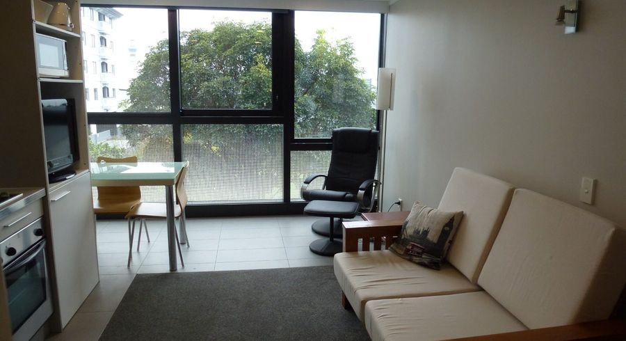  at 3b/16 Burton St, Grafton, Auckland City, Auckland