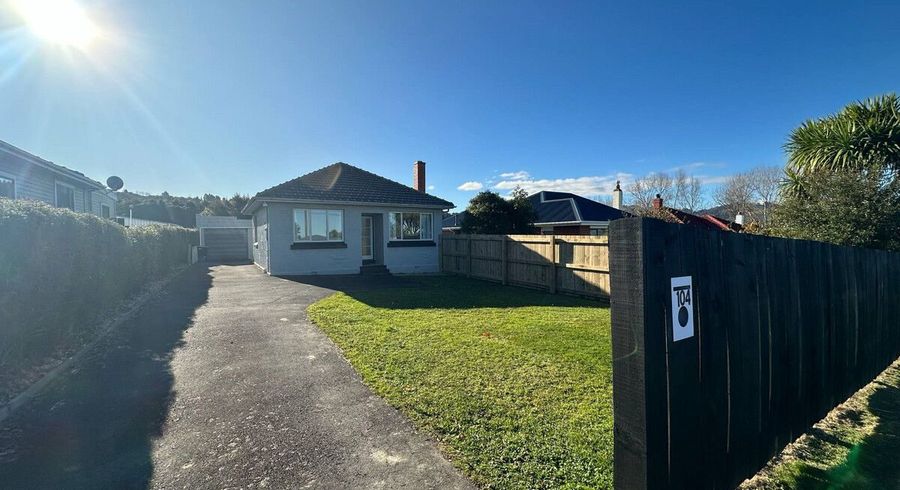  at 104 Main Road, Fairfield, Dunedin, Otago