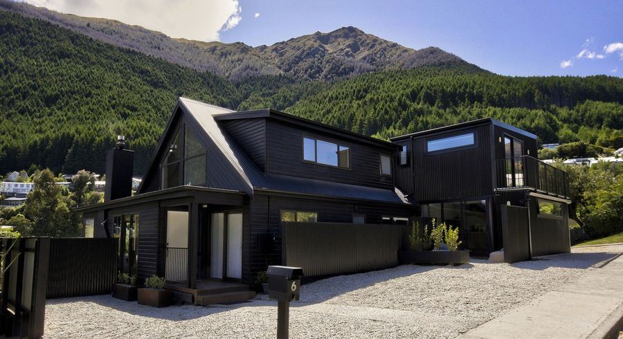  at 6 MacKinnon Terrace, Sunshine Bay, Queenstown-Lakes, Otago