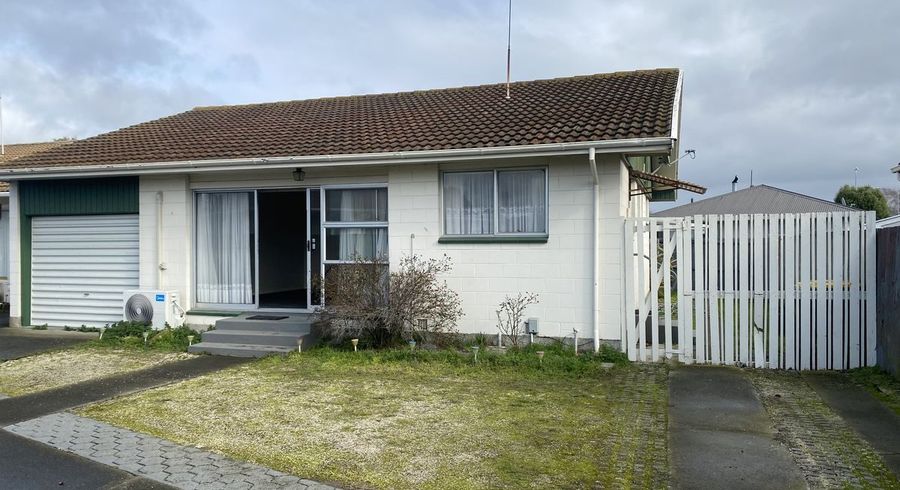  at 8A Takapu Place, Bromley, Christchurch City, Canterbury