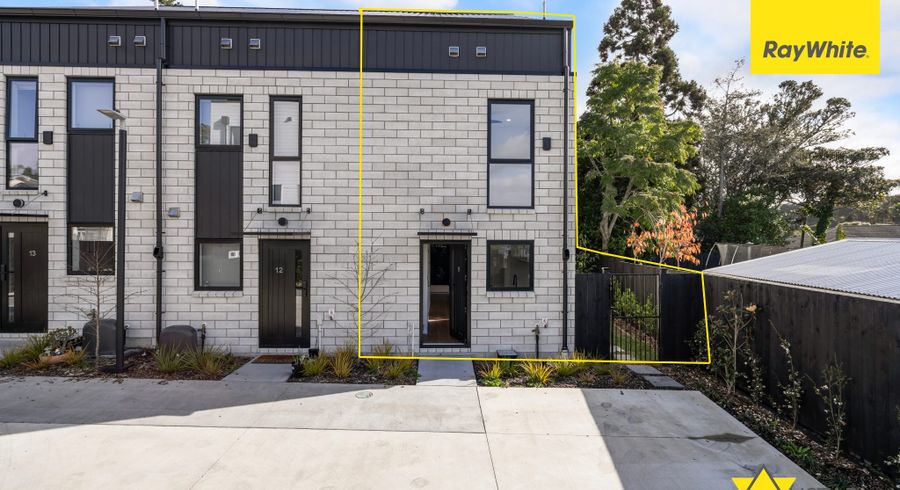 at 11/65 Stottholm Road, Titirangi, Waitakere City, Auckland