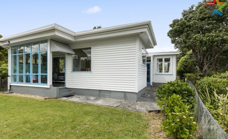  at 8 Akatea Road, Korokoro, Lower Hutt