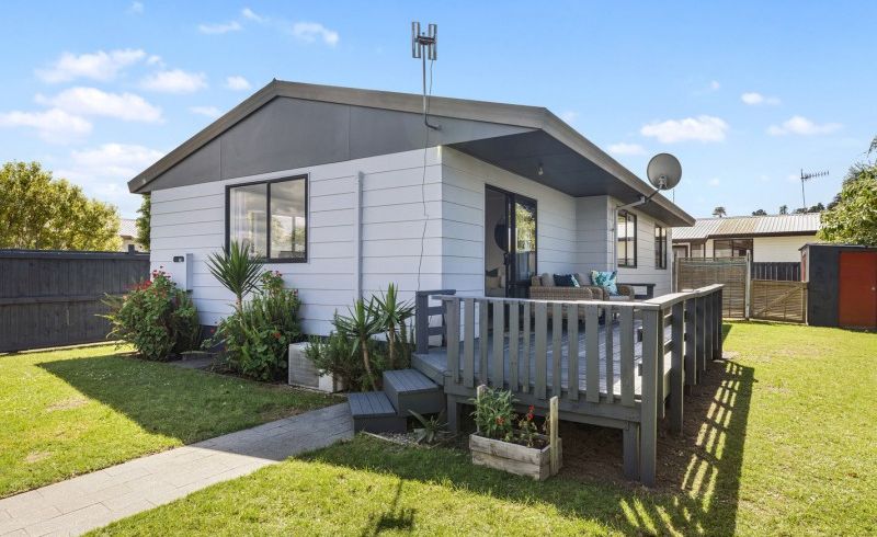  at 172A Windermere Drive, Poike, Tauranga